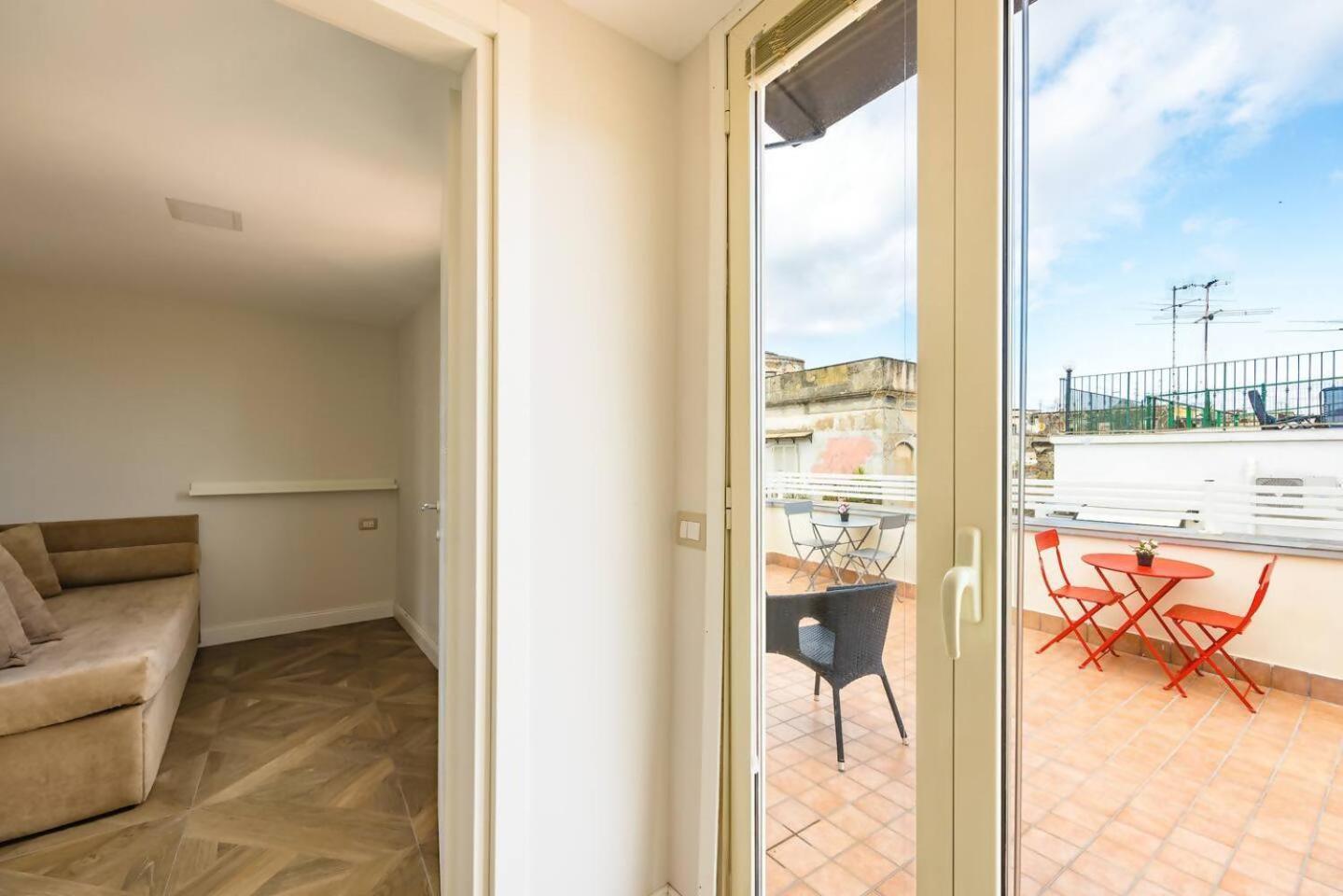 Terrazza Terzo Cardine Hotel Nápoly Szoba fotó
